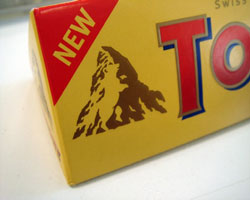 logo-design-inspiration-graphic-concept-toblerone